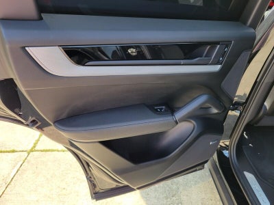 2025 Porsche Cayenne Base