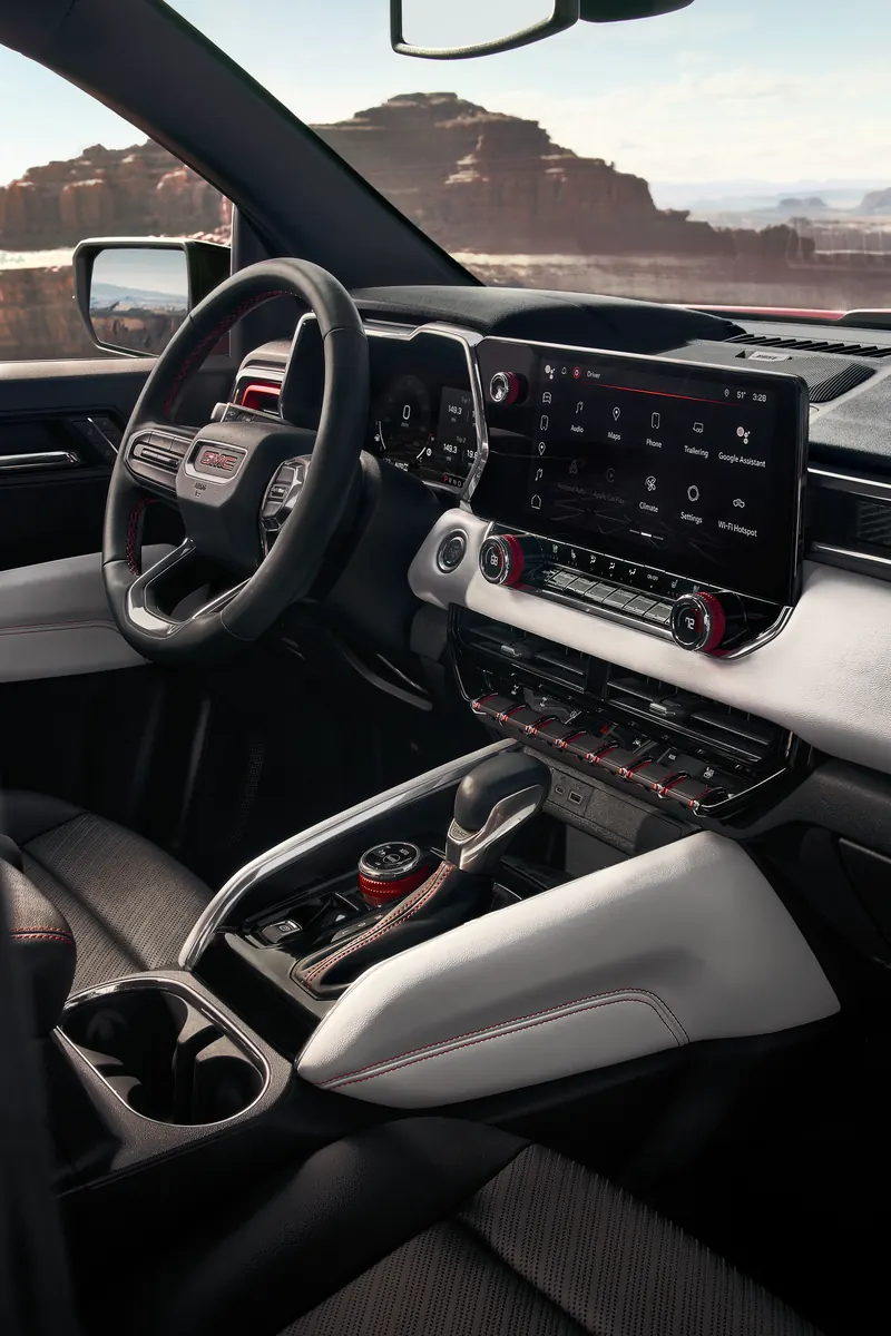 2026 GMC Canyon infotainment system at Legacy West Bank Buick GMC in harvey LA